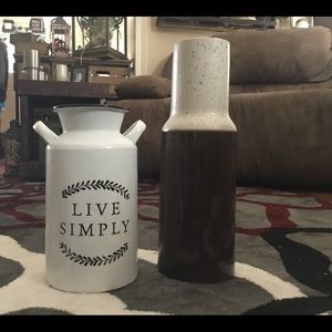 2 neutral pieces of home decor